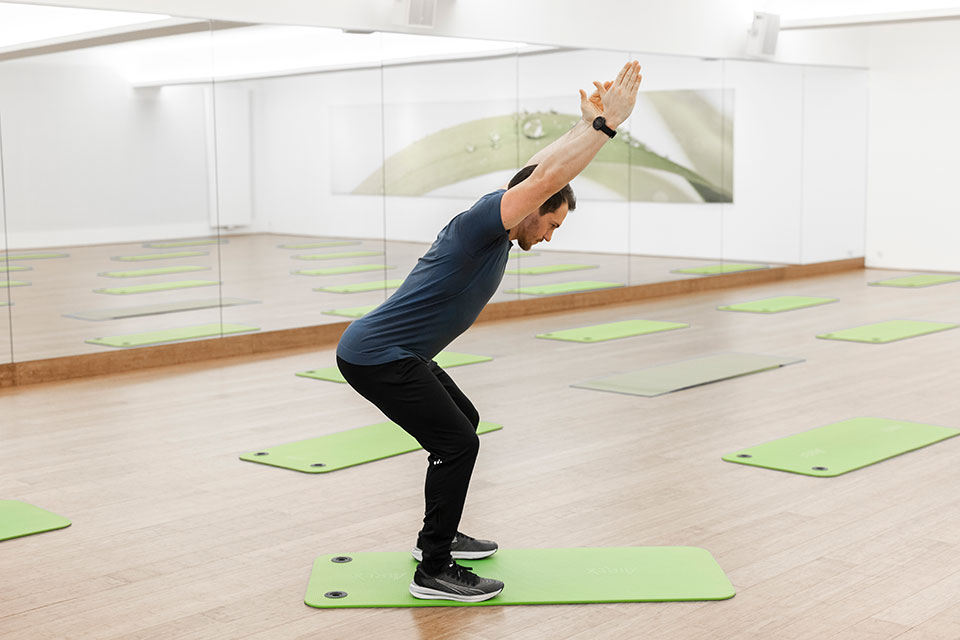 Fitnessübung I- und T-Rudern, I-Position Foto: Marcel Kusch