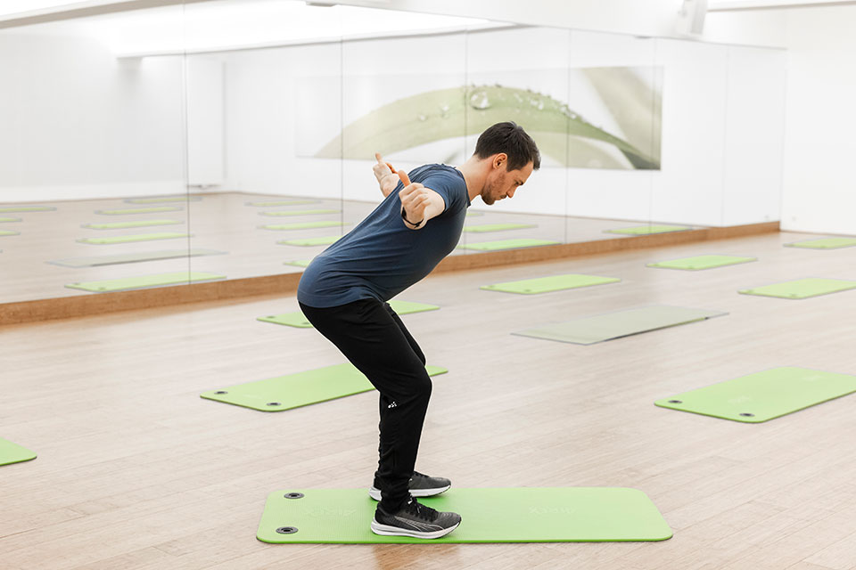 Fitnessübung I- und T-Rudern, T-Position Foto: Marcel Kusch