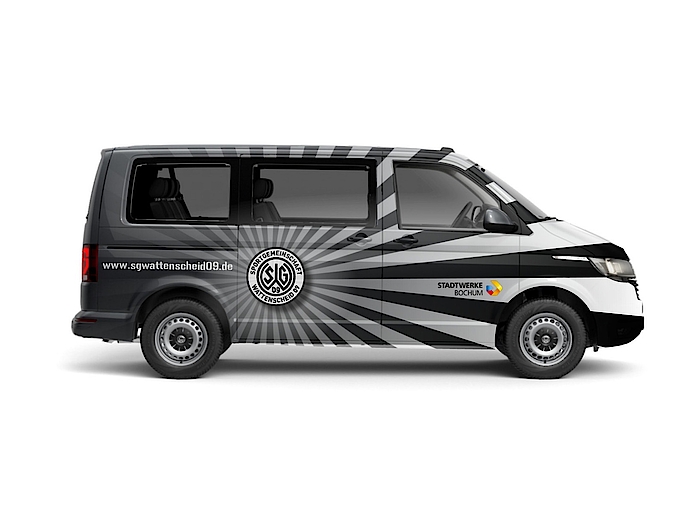 Seitlich fotografierter schwarzer und weißer Firmenbus mit Logos.