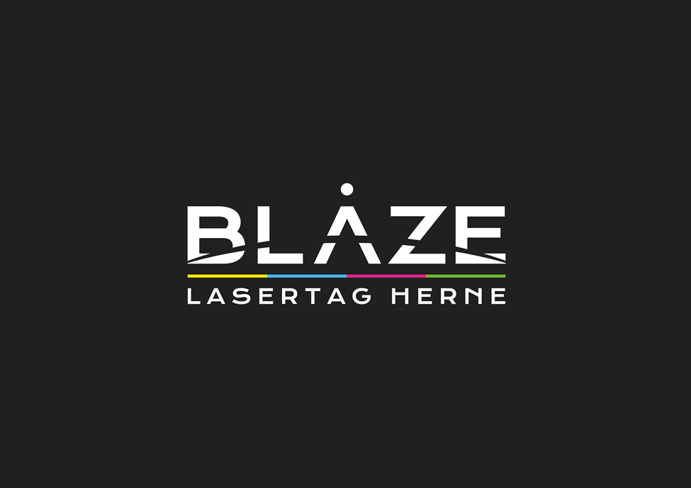 Logo von Blaze Lasertag Herne mit modernem Schriftzug und bunten Linien auf Schwarz.
